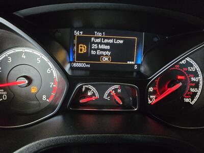 2017 Ford Focus ST4DR HATCHBACK/6SPEED   - Photo 28 - Hamilton, OH 45015