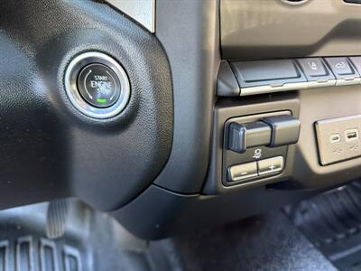 2024 Chevrolet Silverado 2500 Work Truck   - Photo 18 - Hamilton, OH 45015