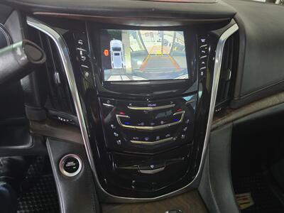 2016 Cadillac Escalade ESV Luxury Collection   - Photo 24 - Hamilton, OH 45015