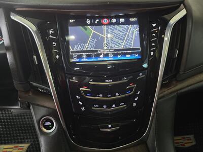2016 Cadillac Escalade ESV Luxury Collection   - Photo 28 - Hamilton, OH 45015