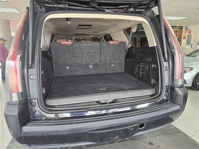 2016 Cadillac Escalade ESV Luxury Collection   - Photo 36 - Hamilton, OH 45015
