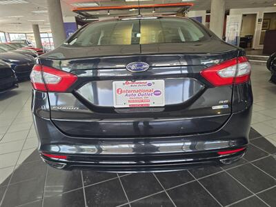 2015 Ford Fusion SE   - Photo 5 - Hamilton, OH 45015
