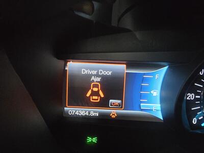 2015 Ford Fusion SE   - Photo 22 - Hamilton, OH 45015