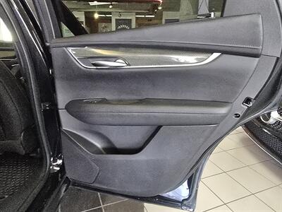 2021 Cadillac XT5 Sport 4DR SUV 4X4   - Photo 15 - Hamilton, OH 45015