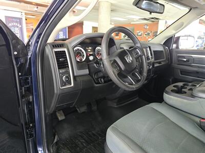 2016 RAM 1500 Express 2DR REGULAR CAB 4X4   - Photo 9 - Hamilton, OH 45015