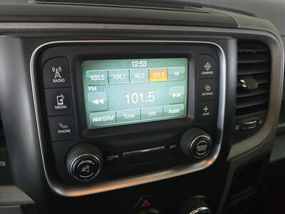 2016 RAM 1500 Express 2DR REGULAR CAB 4X4   - Photo 20 - Hamilton, OH 45015