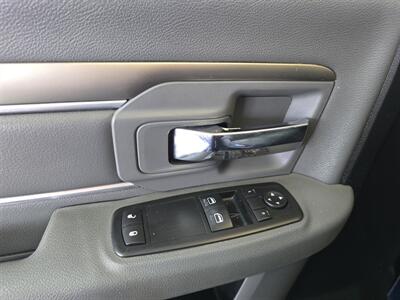 2016 RAM 1500 Express 2DR REGULAR CAB 4X4   - Photo 14 - Hamilton, OH 45015