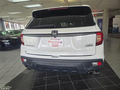 2021 Honda Passport Sport   - Photo 5 - Hamilton, OH 45015