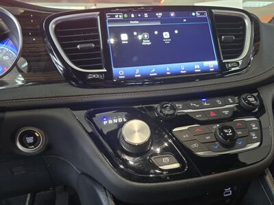 2022 Chrysler Pacifica Pinnacle 4DR MINI-VAN   - Photo 36 - Hamilton, OH 45015
