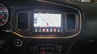 2015 Dodge Charger SXT 4DR SEDAN - Photo 15 - Hamilton, OH 45015