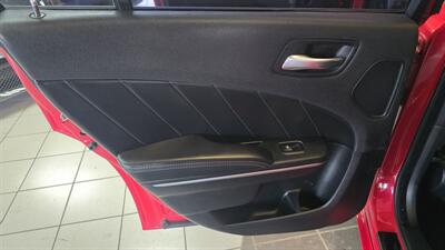2015 Dodge Charger SXT 4DR SEDAN - Photo 23 - Hamilton, OH 45015
