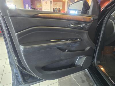 2016 Cadillac SRX Luxury Collection 4DR SUV AWD - Photo 7 - Hamilton, OH 45015