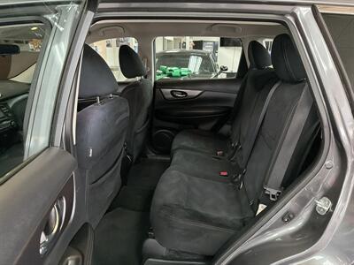 2016 Nissan Rogue S 4DR CROSSOVER - Photo 18 - Hamilton, OH 45015
