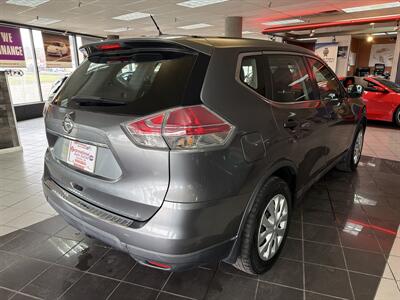 2016 Nissan Rogue S 4DR CROSSOVER - Photo 6 - Hamilton, OH 45015