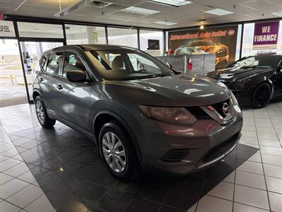 2016 Nissan Rogue S 4DR CROSSOVER - Photo 4 - Hamilton, OH 45015
