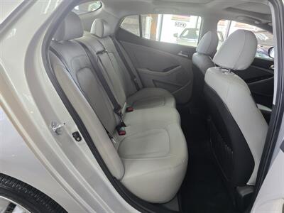 2011 Kia Optima EX   - Photo 18 - Hamilton, OH 45015