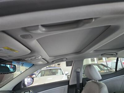 2011 Kia Optima EX   - Photo 31 - Hamilton, OH 45015