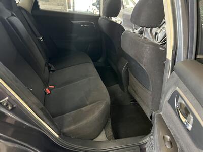 2013 Nissan Altima 2.5 S   - Photo 20 - Hamilton, OH 45015