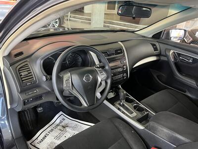 2013 Nissan Altima 2.5 S   - Photo 10 - Hamilton, OH 45015