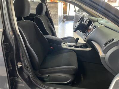 2013 Nissan Altima 2.5 S   - Photo 22 - Hamilton, OH 45015