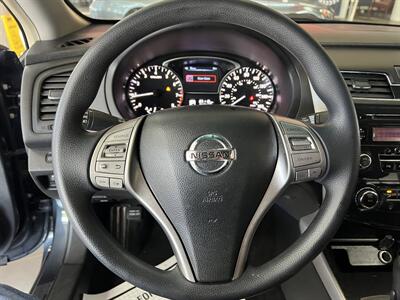 2013 Nissan Altima 2.5 S   - Photo 13 - Hamilton, OH 45015