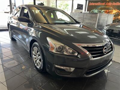 2013 Nissan Altima 2.5 S   - Photo 3 - Hamilton, OH 45015