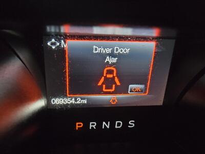 2019 Ford Mustang EcoBoost  2DR COUPE   - Photo 16 - Hamilton, OH 45015