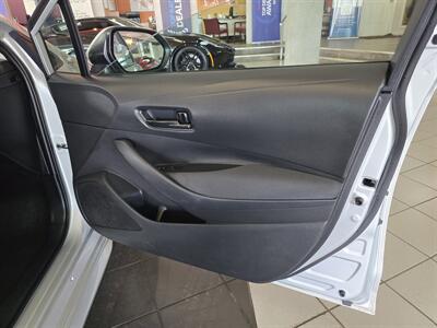 2023 Toyota Corolla LE 4DR SEDAN   - Photo 13 - Hamilton, OH 45015