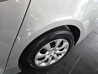 2023 Toyota Corolla LE 4DR SEDAN   - Photo 29 - Hamilton, OH 45015