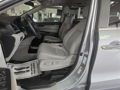 2022 Honda Odyssey EX-L 4DR MINI-VAN - Photo 9 - Hamilton, OH 45015