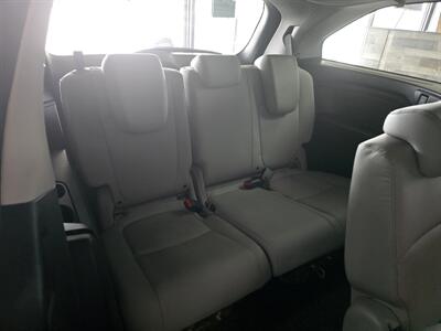 2022 Honda Odyssey EX-L 4DR MINI-VAN - Photo 16 - Hamilton, OH 45015