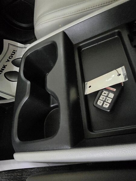 2022 Honda Odyssey EX-L 4DR MINI-VAN - Photo 26 - Hamilton, OH 45015