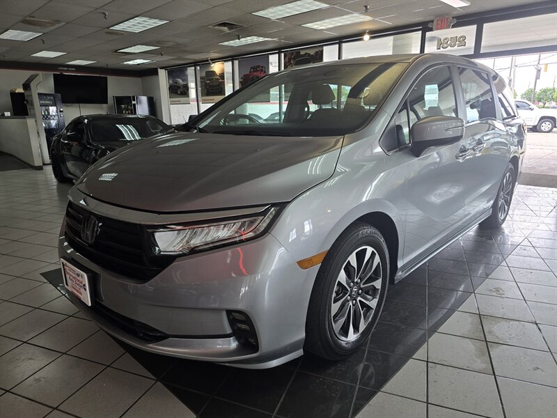 2022 Honda Odyssey EX-L 4DR MINI-VAN - Photo 2 - Hamilton, OH 45015