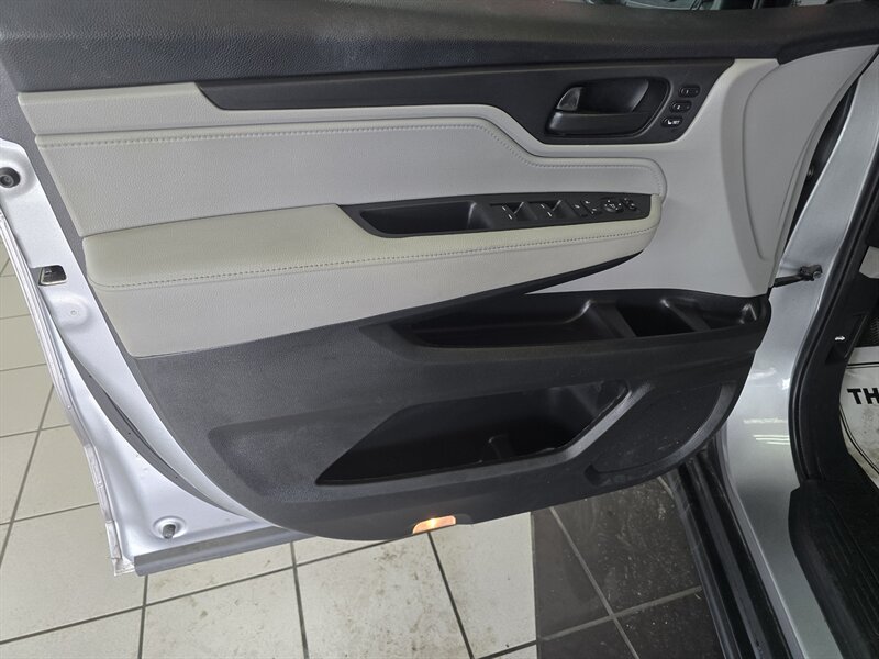 2022 Honda Odyssey EX-L 4DR MINI-VAN - Photo 7 - Hamilton, OH 45015