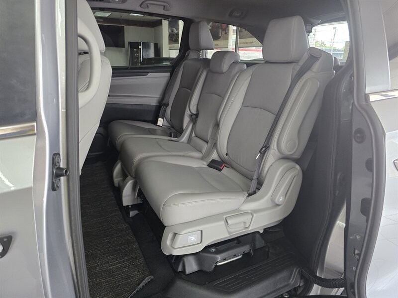 2022 Honda Odyssey EX-L 4DR MINI-VAN - Photo 10 - Hamilton, OH 45015