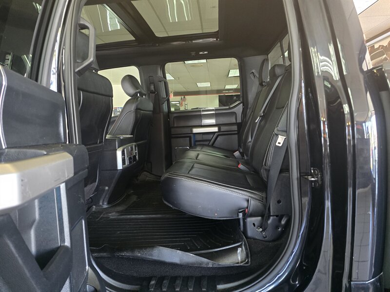 2020 Ford F-150 Lariat 4DR SUPER CREW 4X4/FX4 - Photo 12 - Hamilton, OH 45015