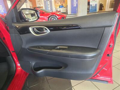 2018 Nissan Sentra SV 4DR SEDAN   - Photo 12 - Hamilton, OH 45015