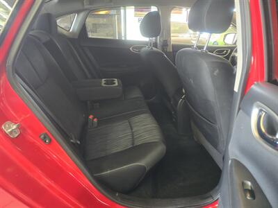 2018 Nissan Sentra SV 4DR SEDAN   - Photo 16 - Hamilton, OH 45015