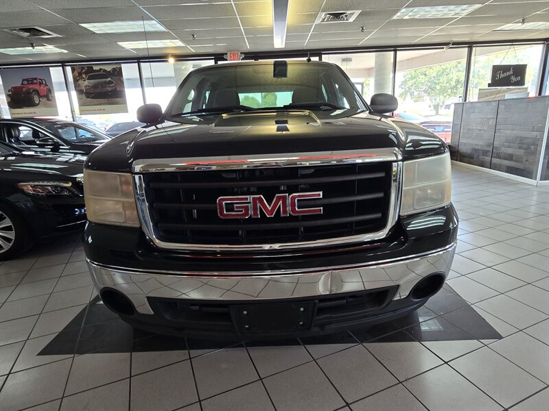 2008 GMC Sierra 1500 Work Truck CREW CAB - Photo 2 - Hamilton, OH 45015