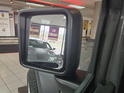 2020 Jeep Gladiator Sport CREW PICKUP 4X4   - Photo 17 - Hamilton, OH 45015