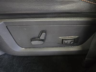 2017 RAM 1500 Sport 4DR CREW CAB 4X4/V8   - Photo 18 - Hamilton, OH 45015