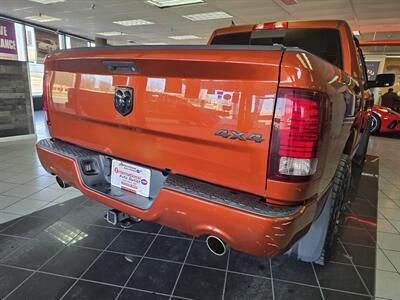 2017 RAM 1500 Sport 4DR CREW CAB 4X4/V8   - Photo 5 - Hamilton, OH 45015