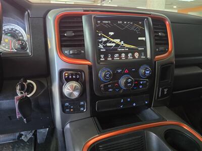 2017 RAM 1500 Sport 4DR CREW CAB 4X4/V8   - Photo 26 - Hamilton, OH 45015