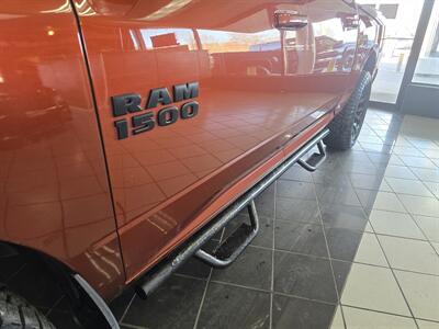 2017 RAM 1500 Sport 4DR CREW CAB 4X4/V8   - Photo 28 - Hamilton, OH 45015