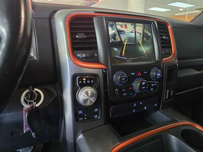 2017 RAM 1500 Sport 4DR CREW CAB 4X4/V8   - Photo 23 - Hamilton, OH 45015