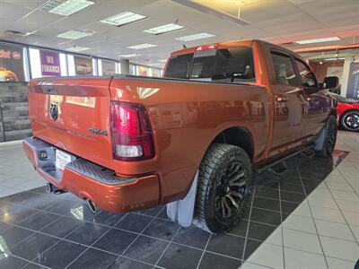 2017 RAM 1500 Sport 4DR CREW CAB 4X4/V8   - Photo 4 - Hamilton, OH 45015