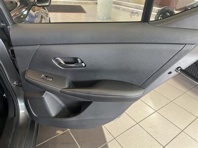 2024 Nissan Sentra SV 4DR SEDAN   - Photo 22 - Hamilton, OH 45015