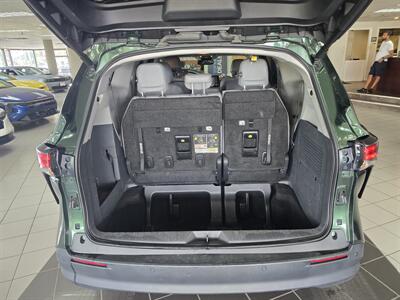 2024 Toyota Sienna XLE 8-Passenger 4DR MINI-VAN   - Photo 40 - Hamilton, OH 45015