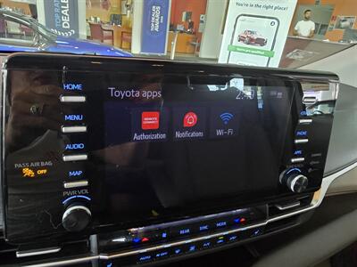 2024 Toyota Sienna XLE 8-Passenger 4DR MINI-VAN   - Photo 36 - Hamilton, OH 45015