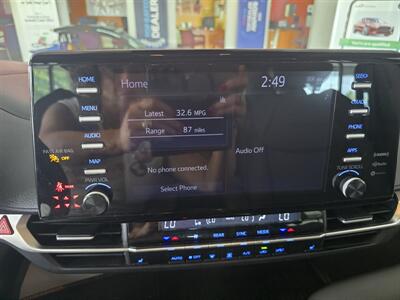 2024 Toyota Sienna XLE 8-Passenger 4DR MINI-VAN   - Photo 28 - Hamilton, OH 45015